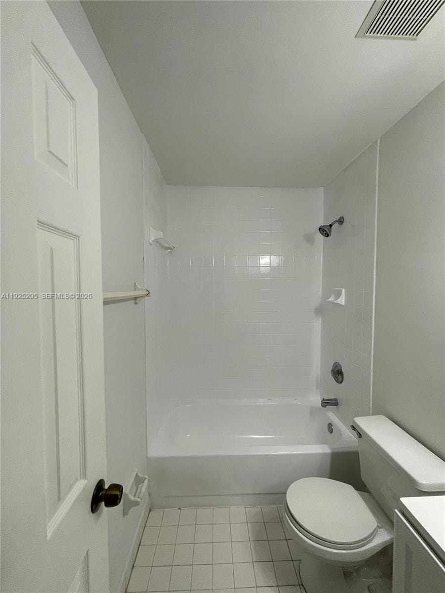 3375 W 76th Street 211 — photo 8