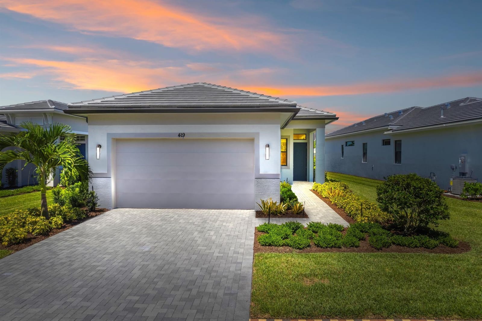 419 SE Via Sangro, Port St. Lucie, FL 34952