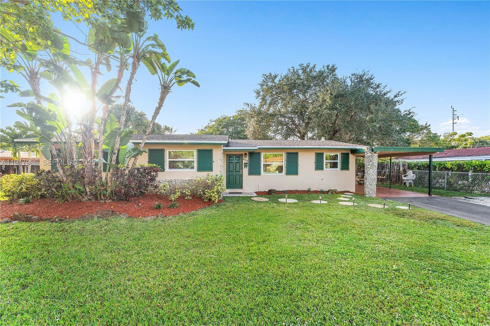 475 NW 46th Terrace, Plantation, FL 33317 photo 2