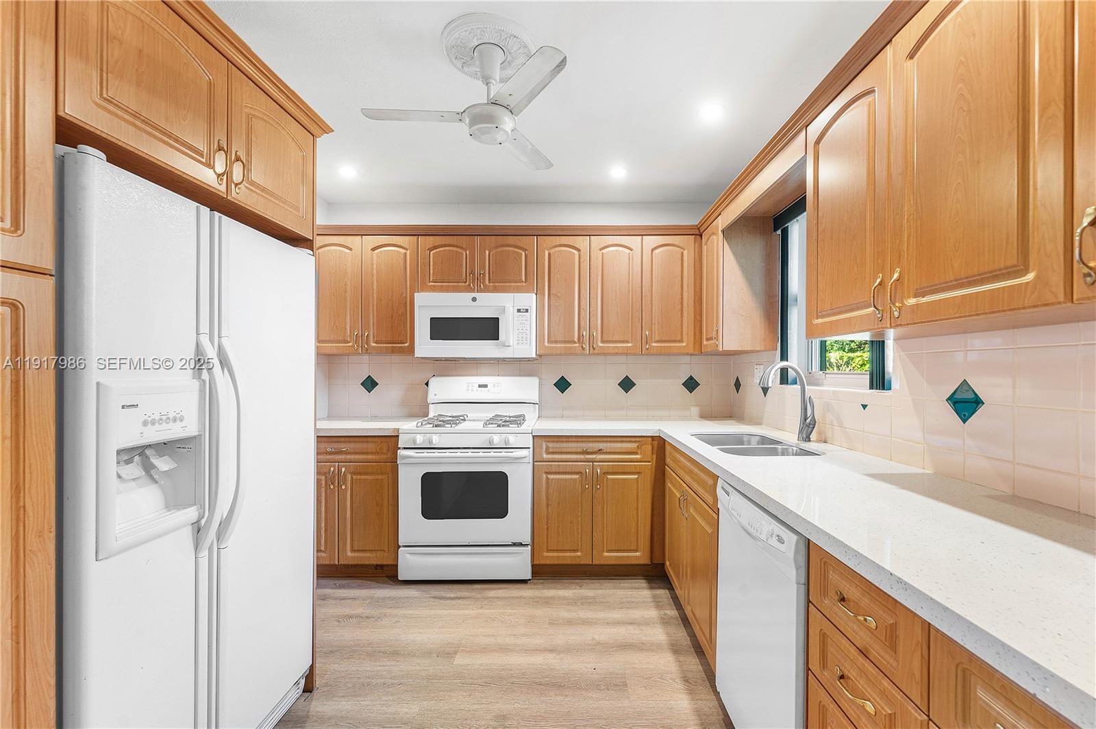 475 NW 46th Terrace, Plantation, FL 33317 photo 10
