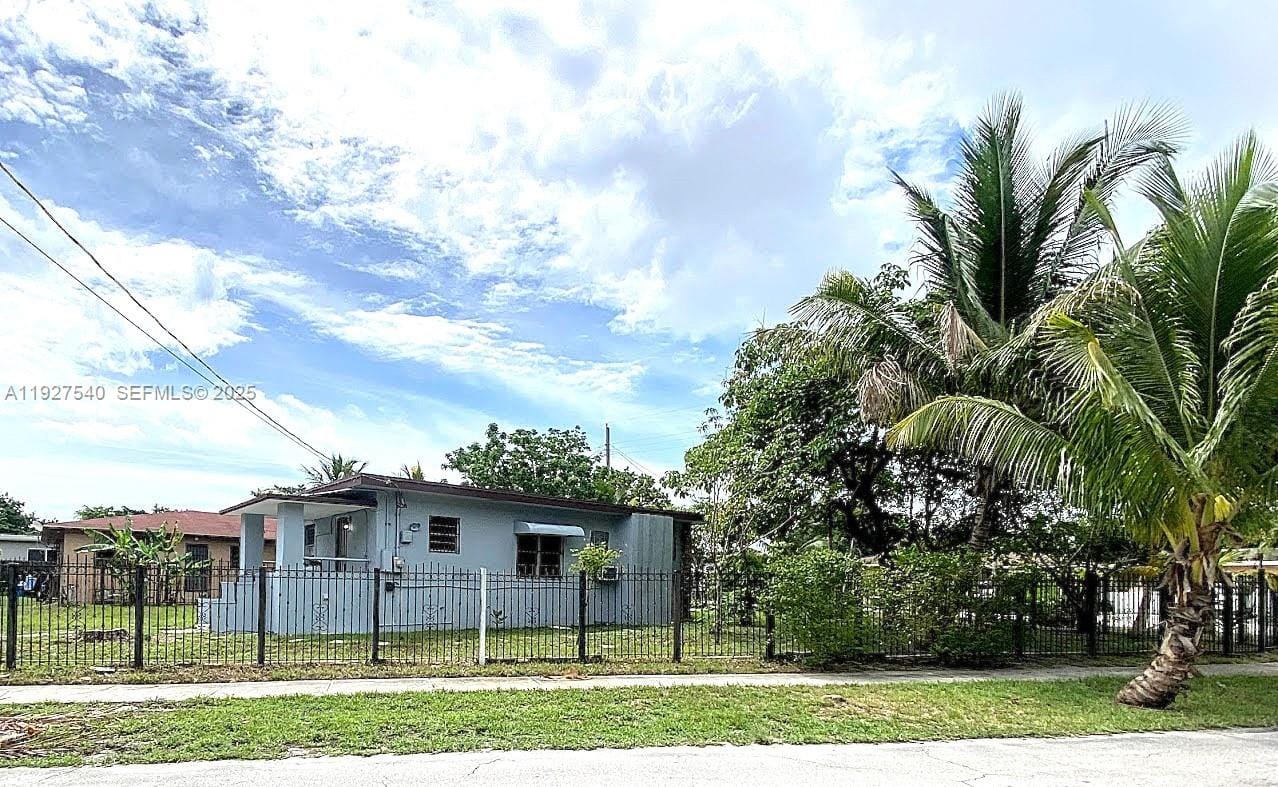 1105 NE 112th Street, Miami, FL 33161 photo 9