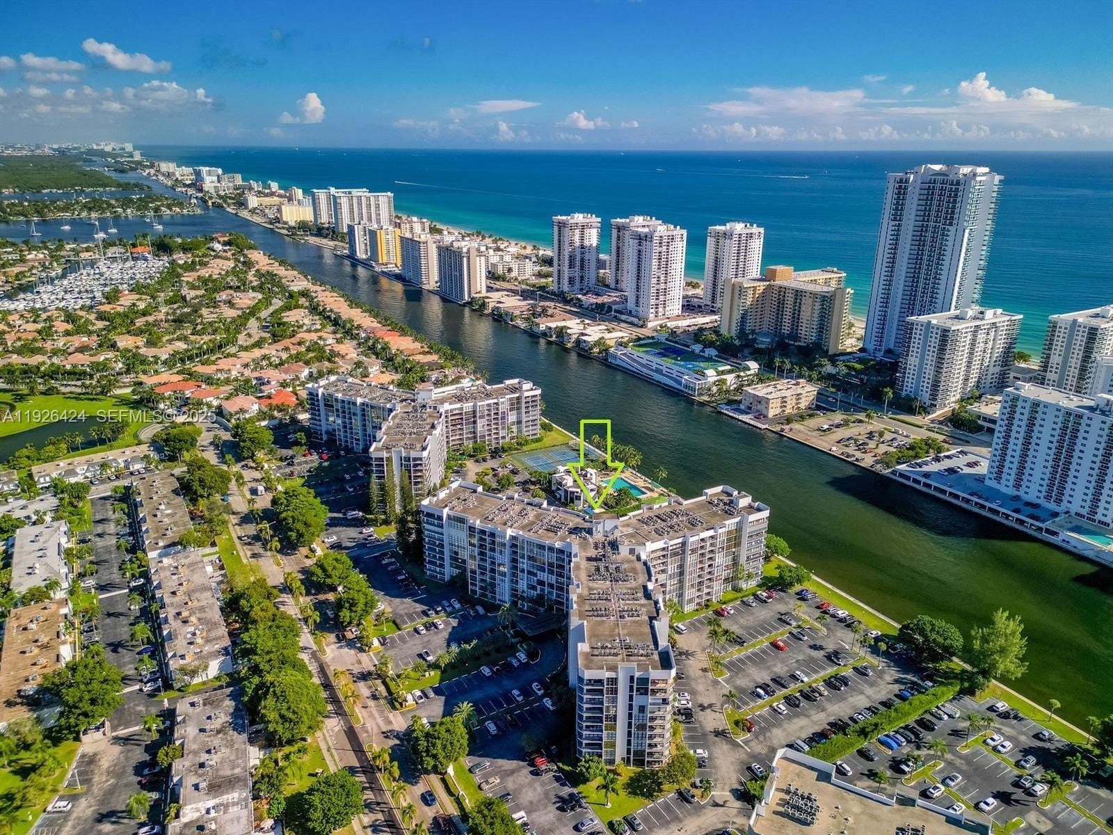 800 Parkview Drive 701, Hallandale Beach, FL 33009 photo 2