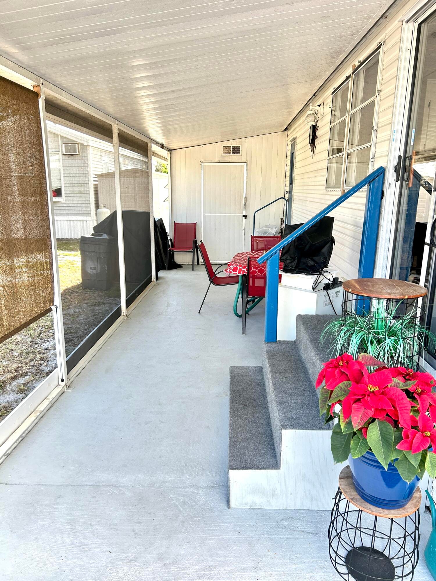 875 NE 48 Th St Lot 352 — photo 8