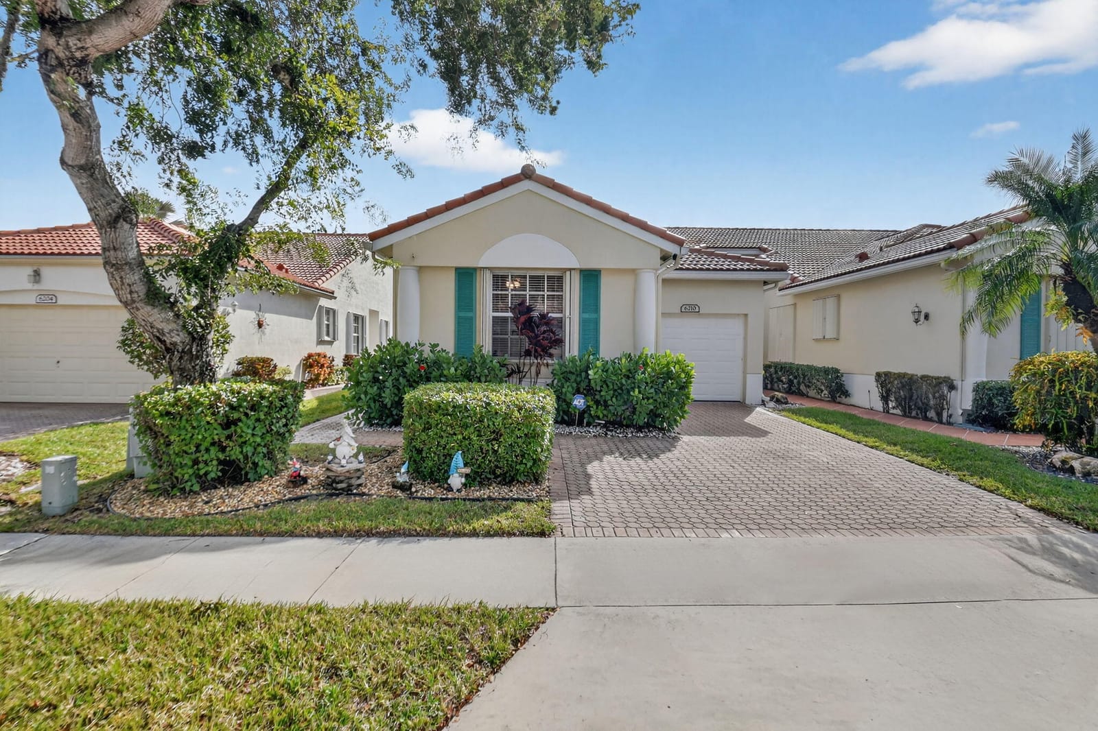 6210 Heliconia Road, Delray Beach, FL 33484 photo 2