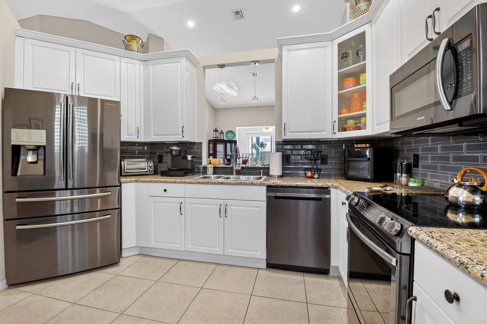 6210 Heliconia Road, Delray Beach, FL 33484 photo 15
