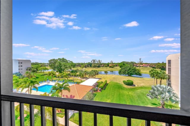 3521 Environ Boulevard B509, sold in Lakes Of Environ, Fort Lauderdale, FL