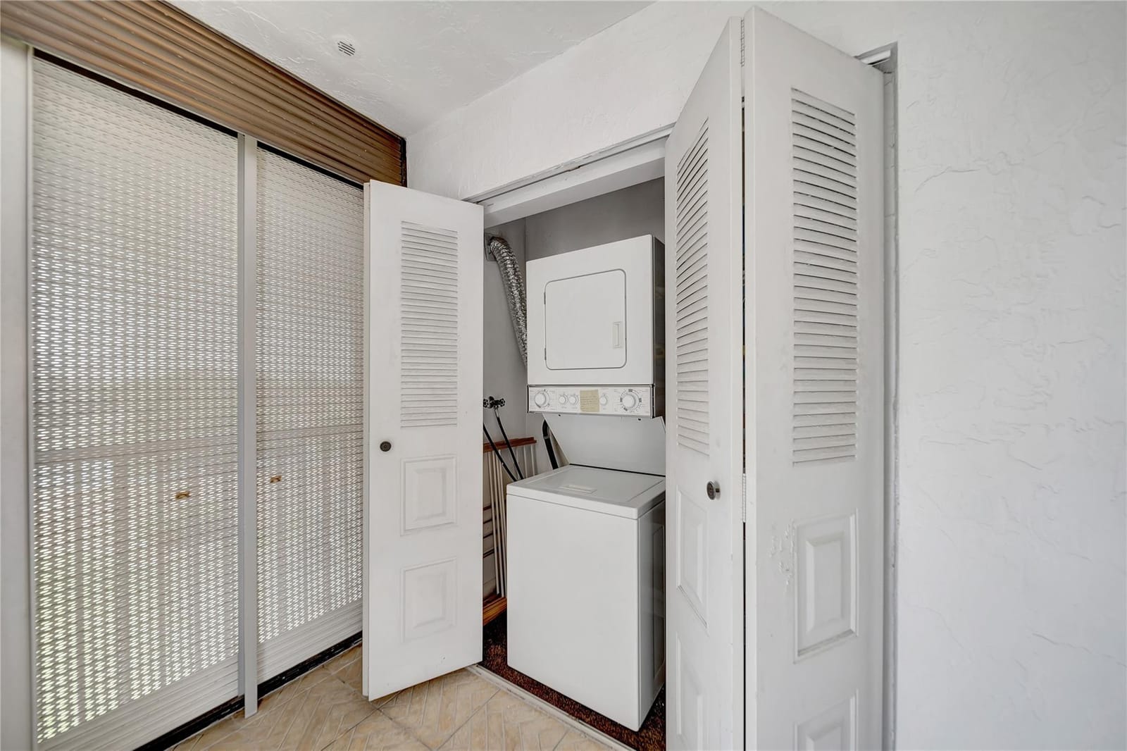 3521 Environ Boulevard B509, Lauderhill, FL 33319 photo 29