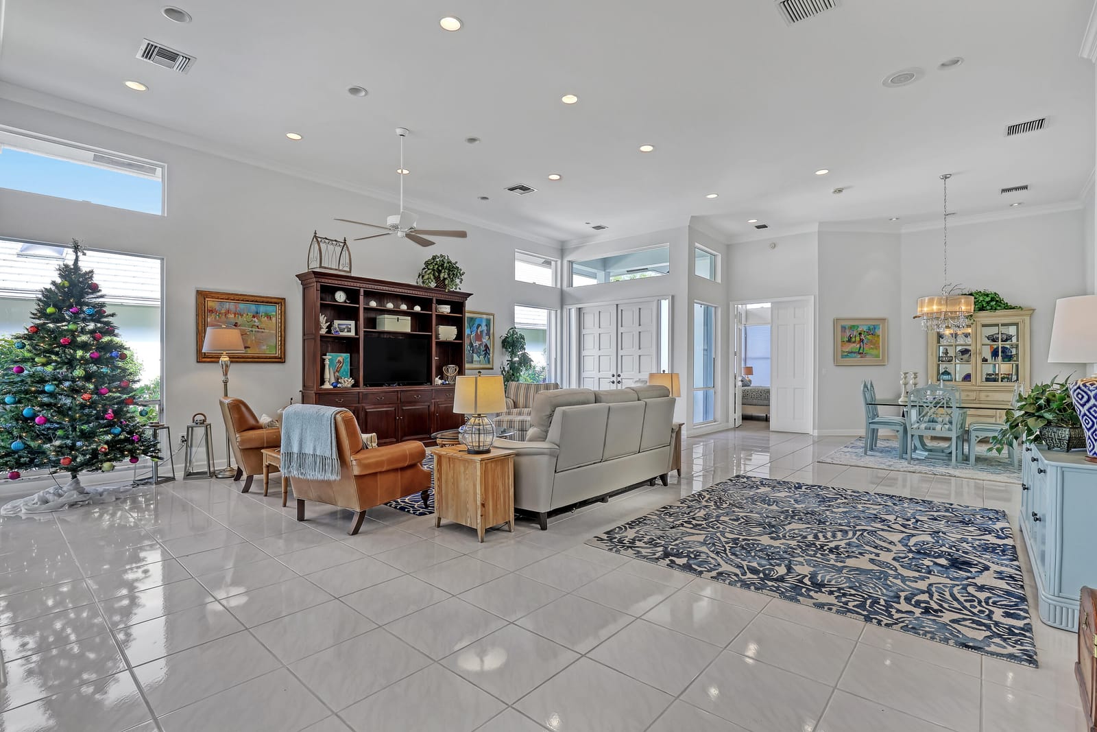 201 Orange Tree Drive, Atlantis, FL 33462 photo 12