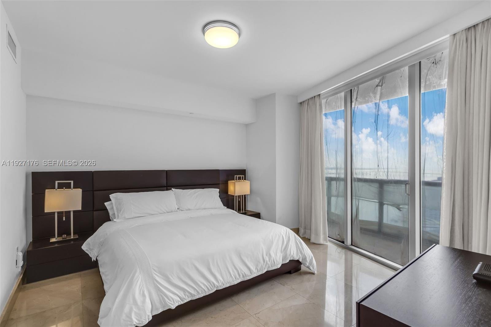 495 Brickell Avenue 2405, Miami, FL 33131 photo 15