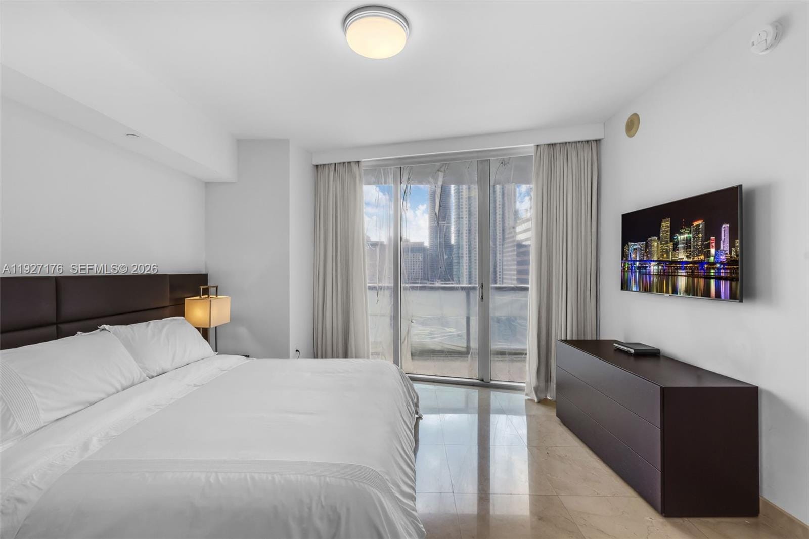 495 Brickell Avenue 2405, Miami, FL 33131 photo 16