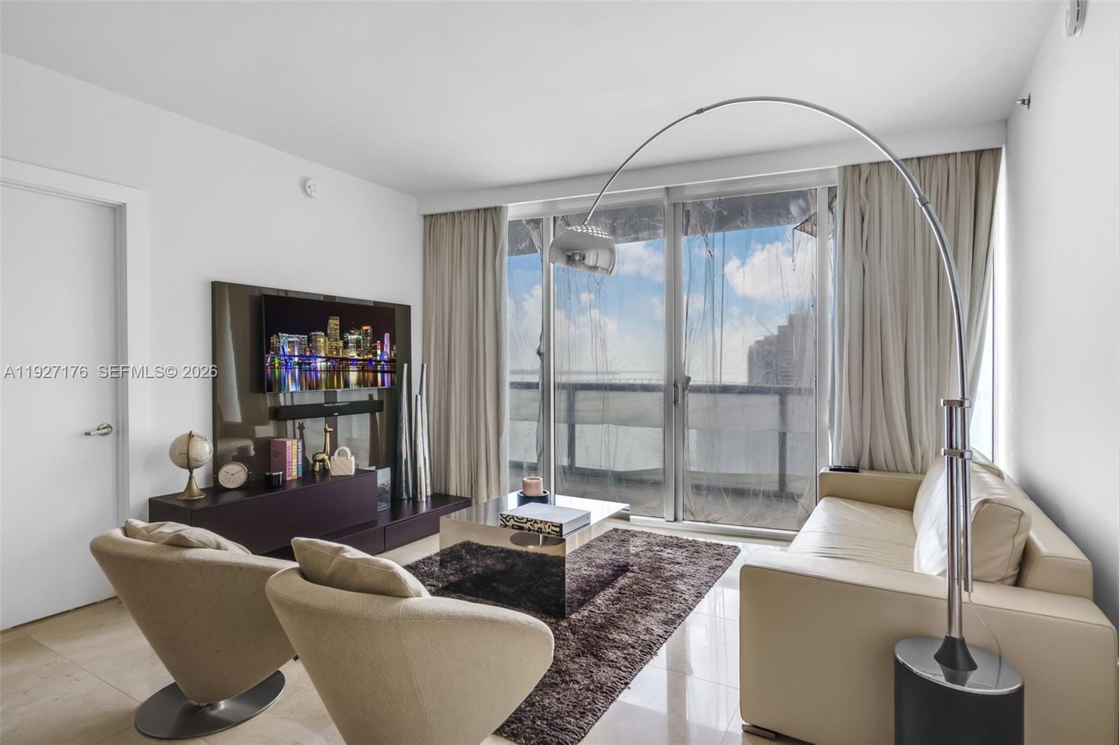 495 Brickell Avenue 2405, Miami, FL 33131 photo 10