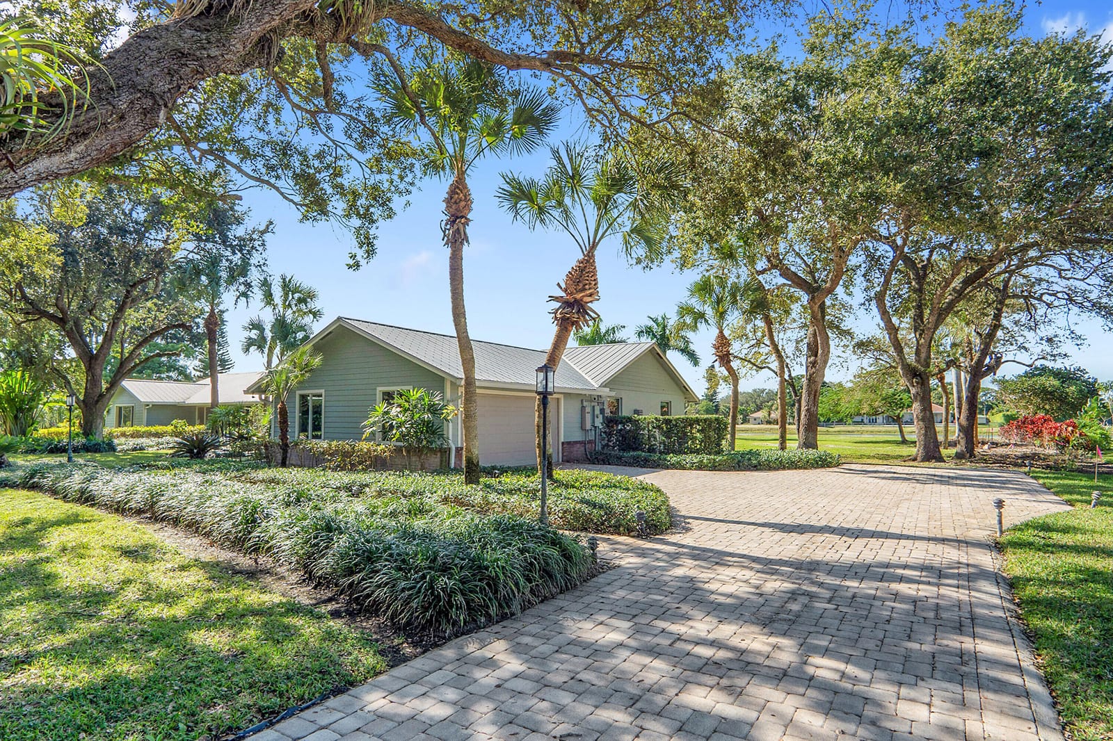 8631 Steeplechase Drive, Palm Beach Gardens, FL 33418 photo 4