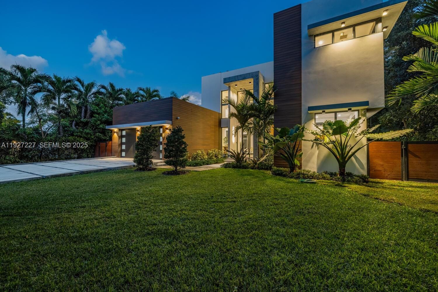 11143 NE 8th Avenue, Biscayne Park, FL 33161 photo 28