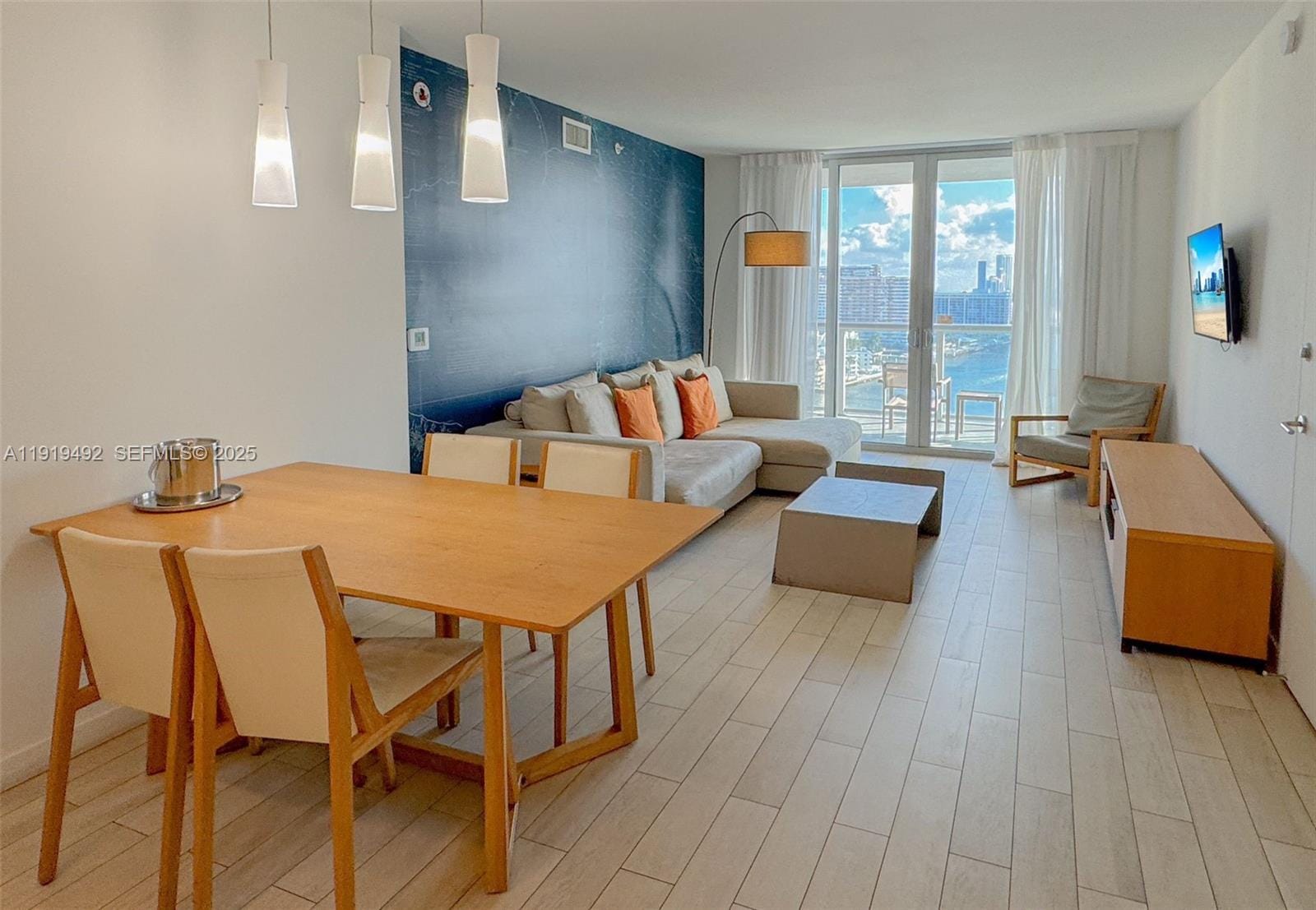 2602 E Hallandale Beach Boulevard R1807 — photo 5