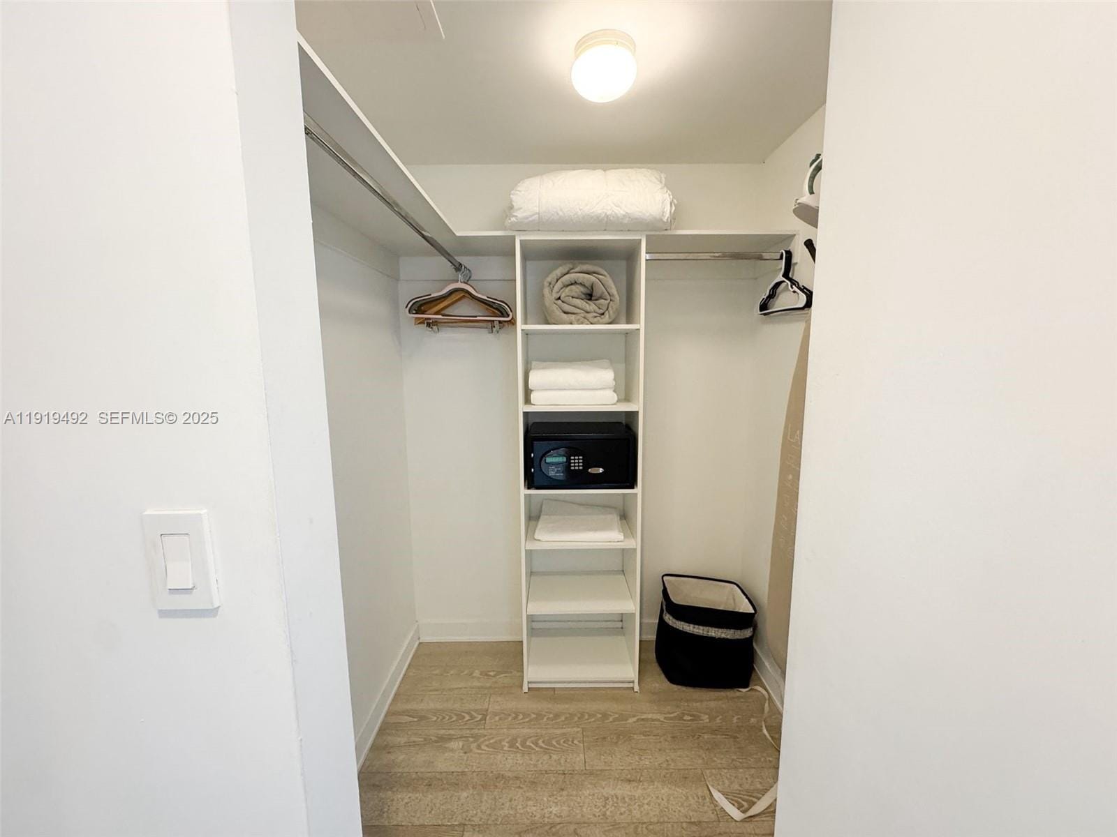 2602 E Hallandale Beach Boulevard R1807 — photo 9