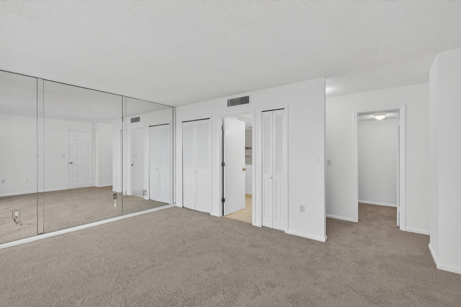 4200 N Ocean Drive 2-1606, Riviera Beach, FL 33404 photo 15