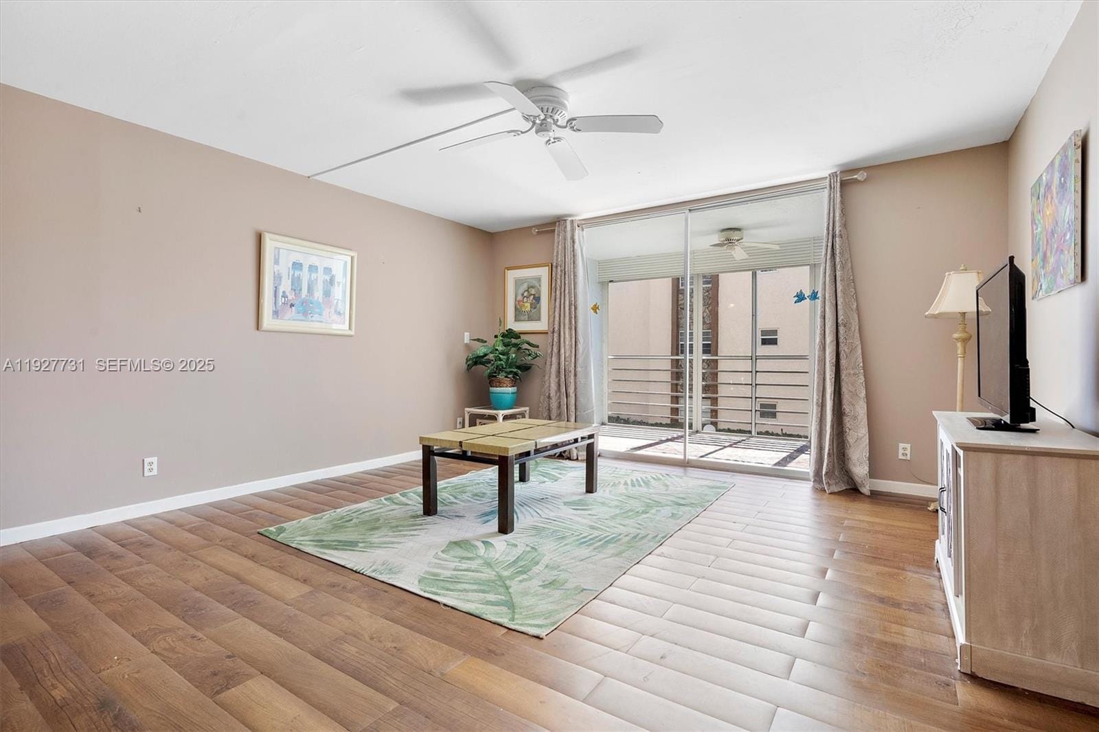 324 SE 10th Street 203 — photo 7