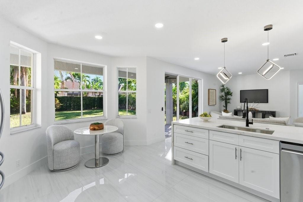 1170 Chenille Circle, Weston, FL 33327 photo 9