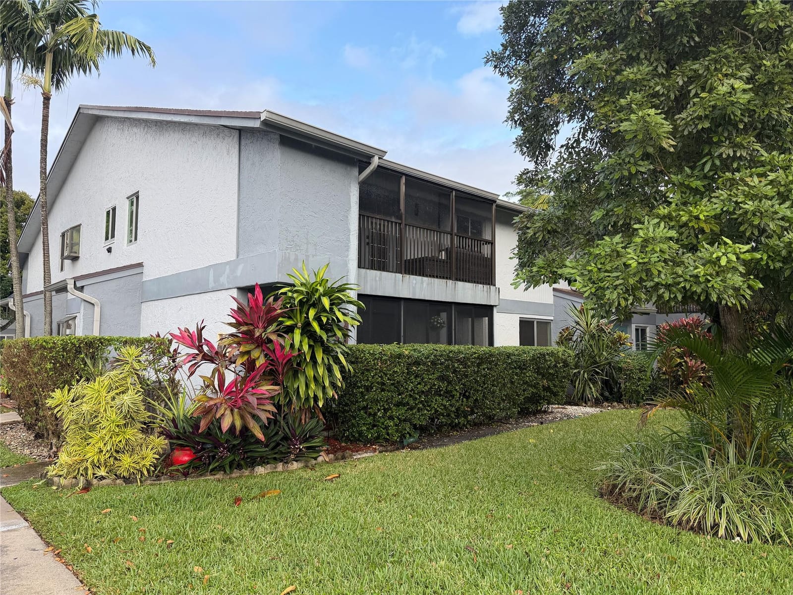 2761 S Oakland Forest Drive 204, Oakland Park, FL 33309 photo 23