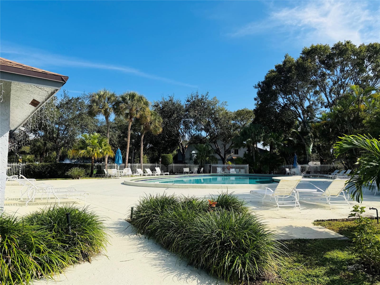 2761 S Oakland Forest Drive 204, Oakland Park, FL 33309 photo 24