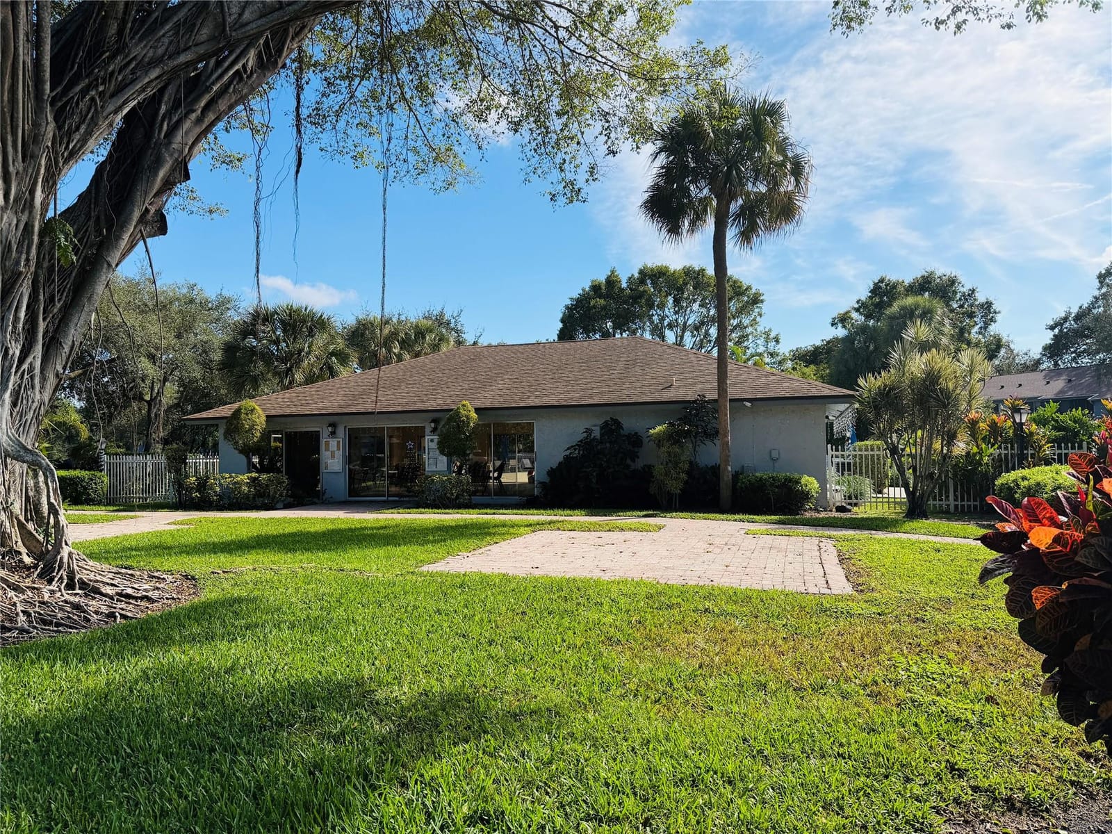 2761 S Oakland Forest Drive 204, Oakland Park, FL 33309 photo 25