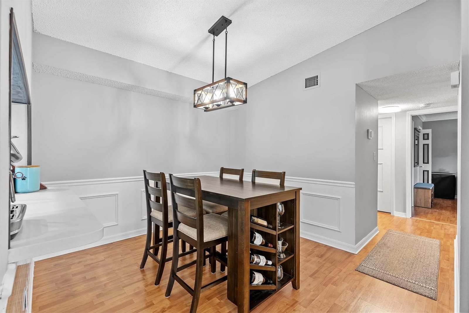 2761 S Oakland Forest Drive 204 — photo 8