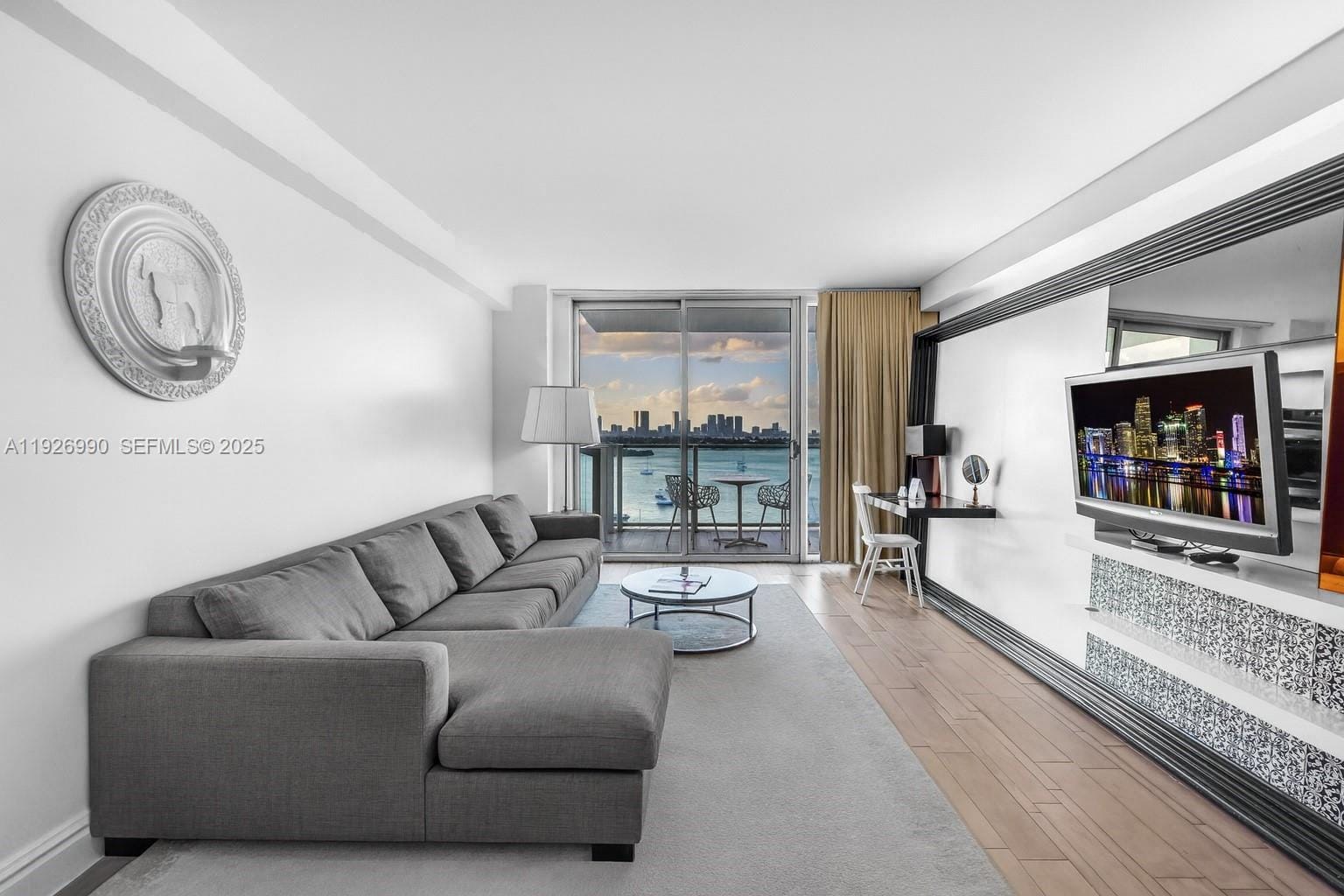 1100 W Avenue 1420 1420, Miami Beach, FL 33139