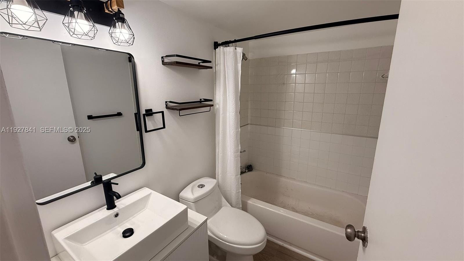 5845 Washington Street 65 — photo 10