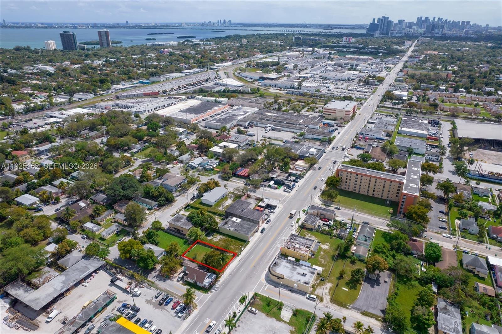 7635 NE 2nd Avenue, Miami, FL 33138 photo 14