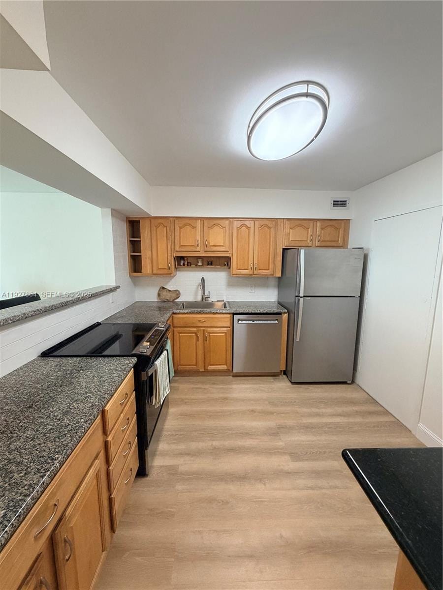 5151 Collins Avenue 730 + DEN — photo 5