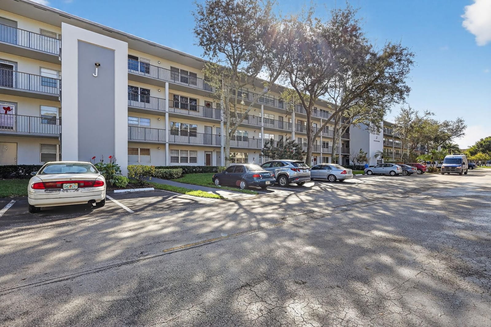 101 SW 132nd Way 418J, Hollywood, FL 33027 photo 21