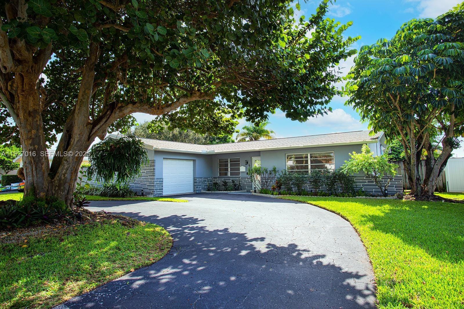 4316 Jackson Street, Hollywood, FL 33021