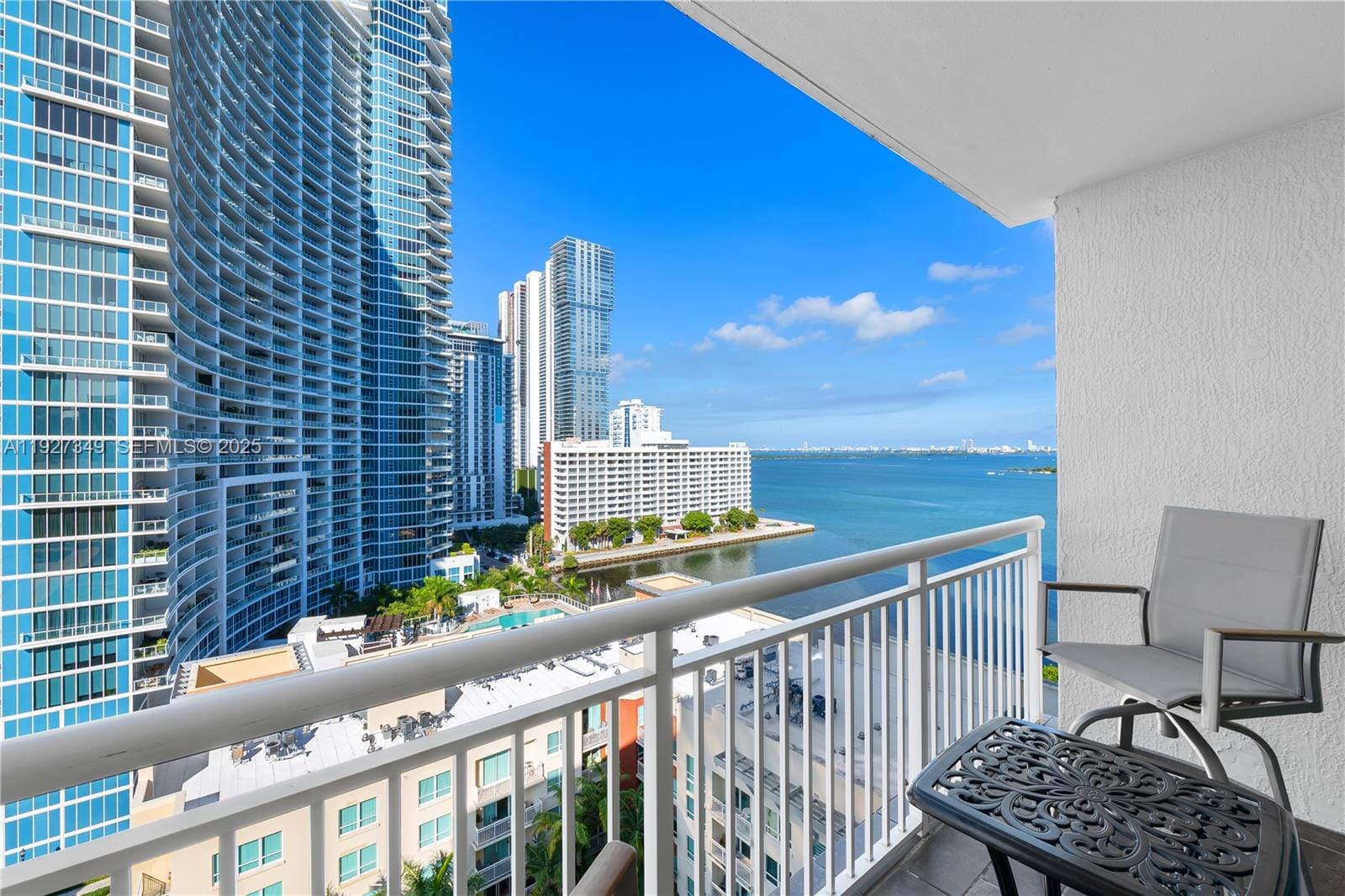 2000 N Bayshore Drive 1503, Miami, FL 33137 photo 11