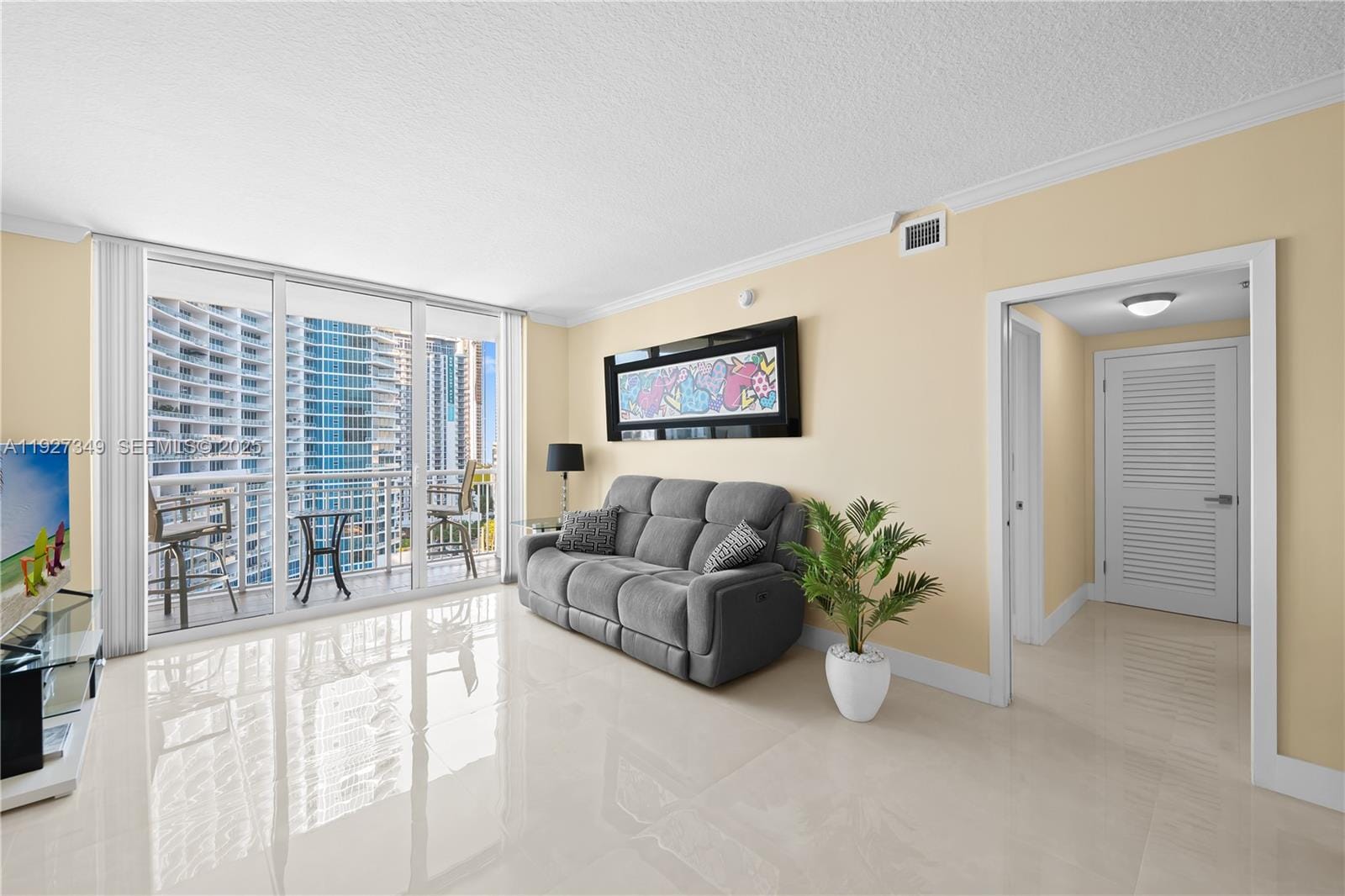 2000 N Bayshore Drive 1503, Miami, FL 33137 photo 8