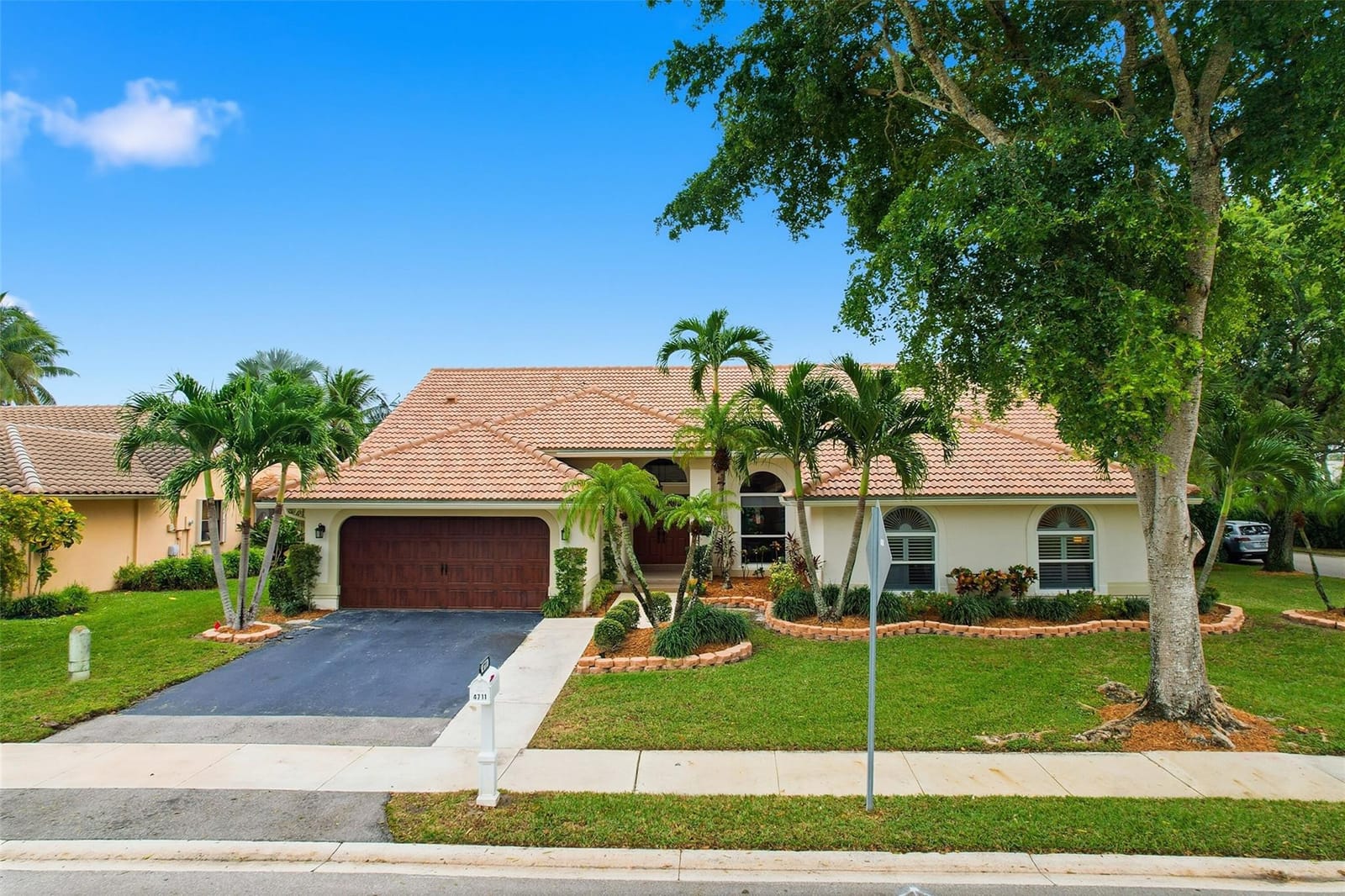 4711 NW 96th Drive, Coral Springs, FL 33076
