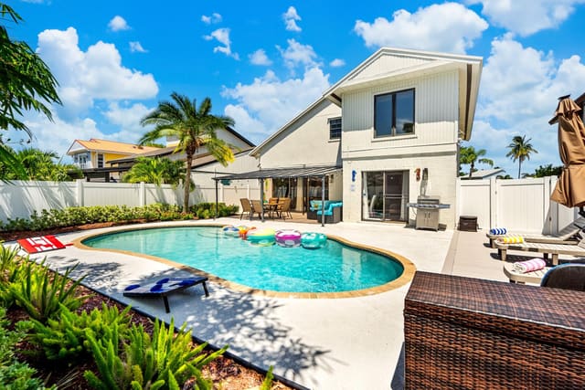 15881 SW 8th Avenue, sold in Southridge, Delray Beach, FL
