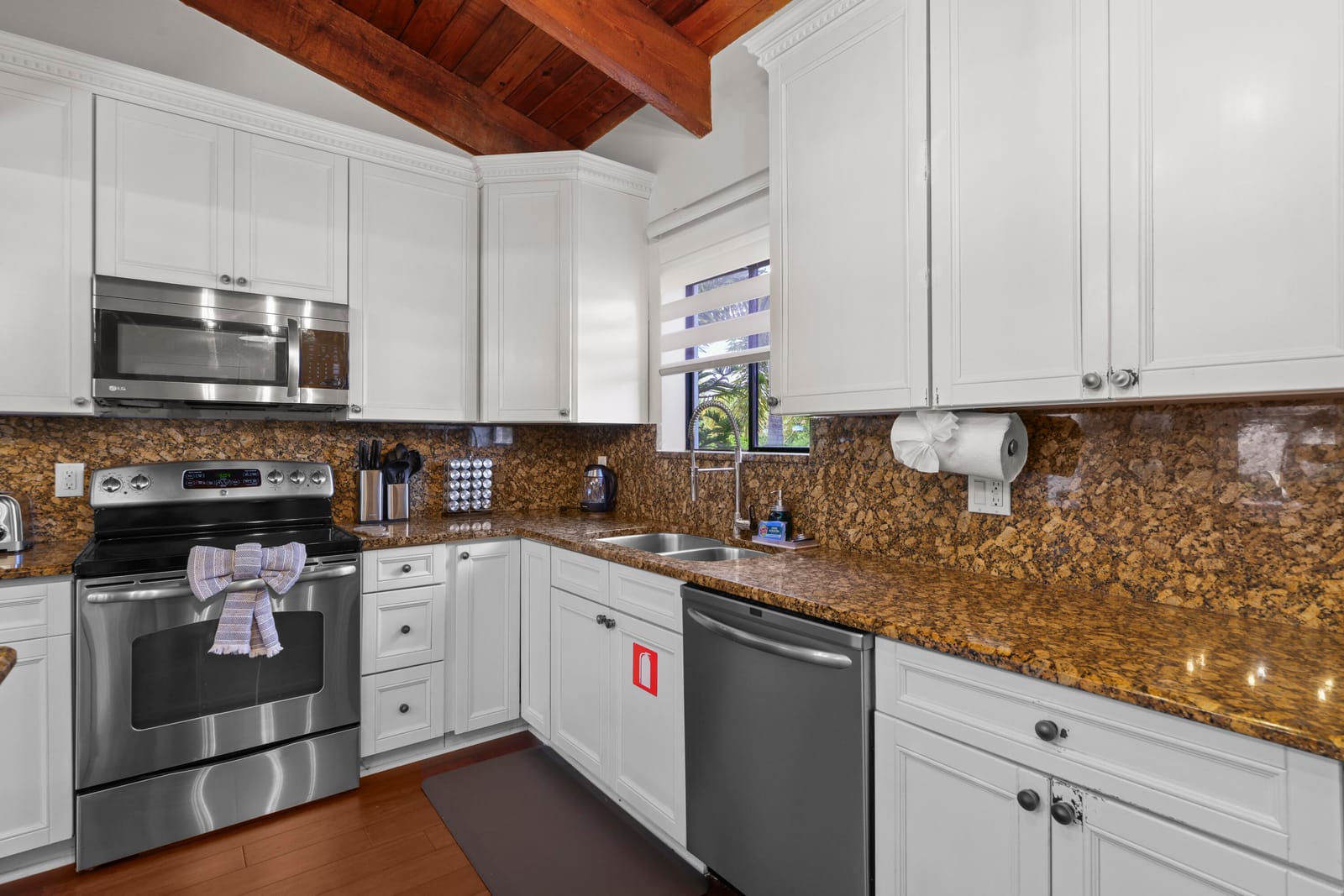 15881 SW 8th Avenue, Delray Beach, FL 33444 photo 5