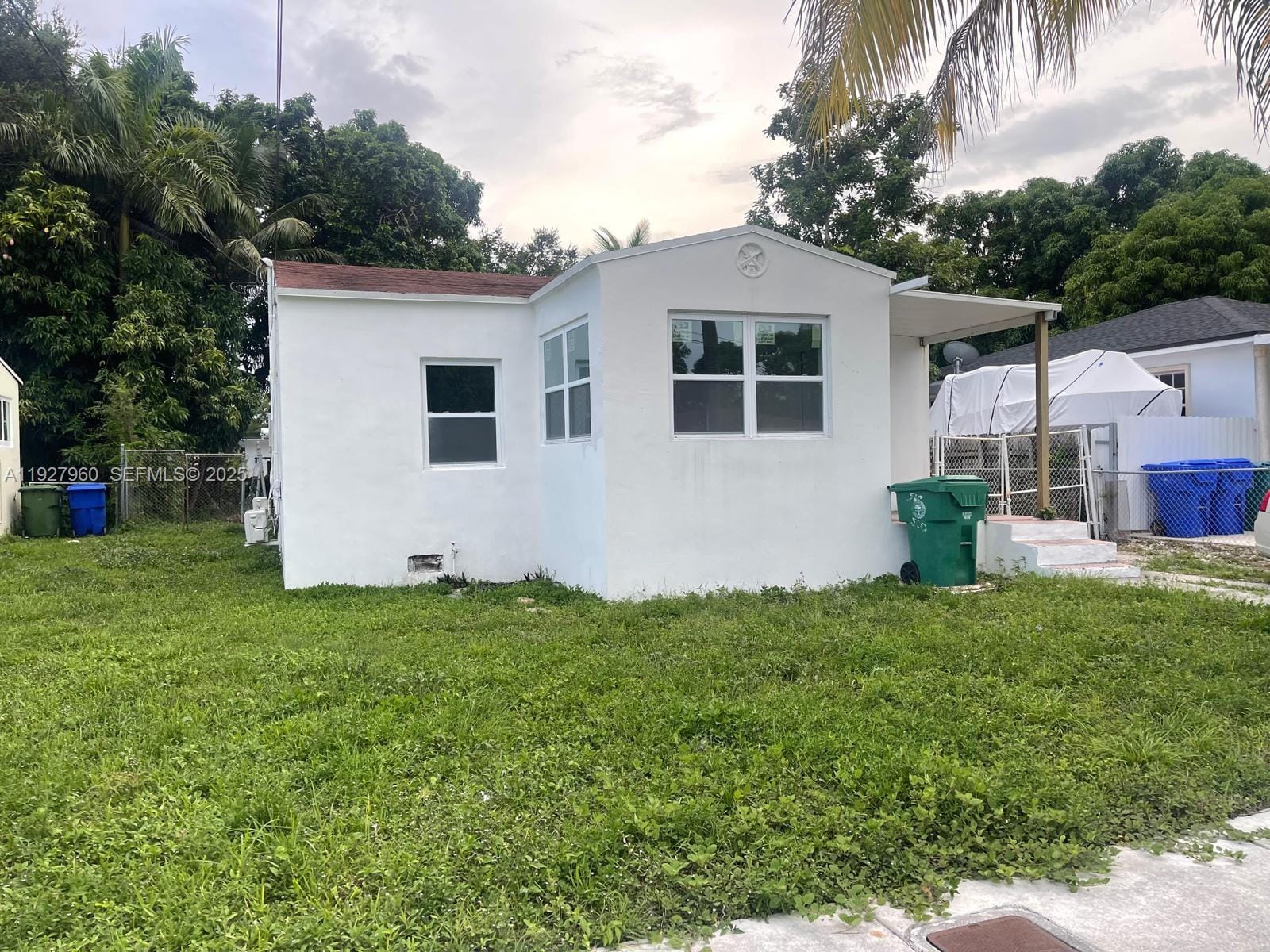 560 NW 53rd Street — photo 2