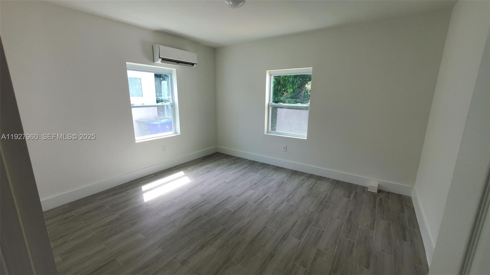 560 NW 53rd Street — photo 12