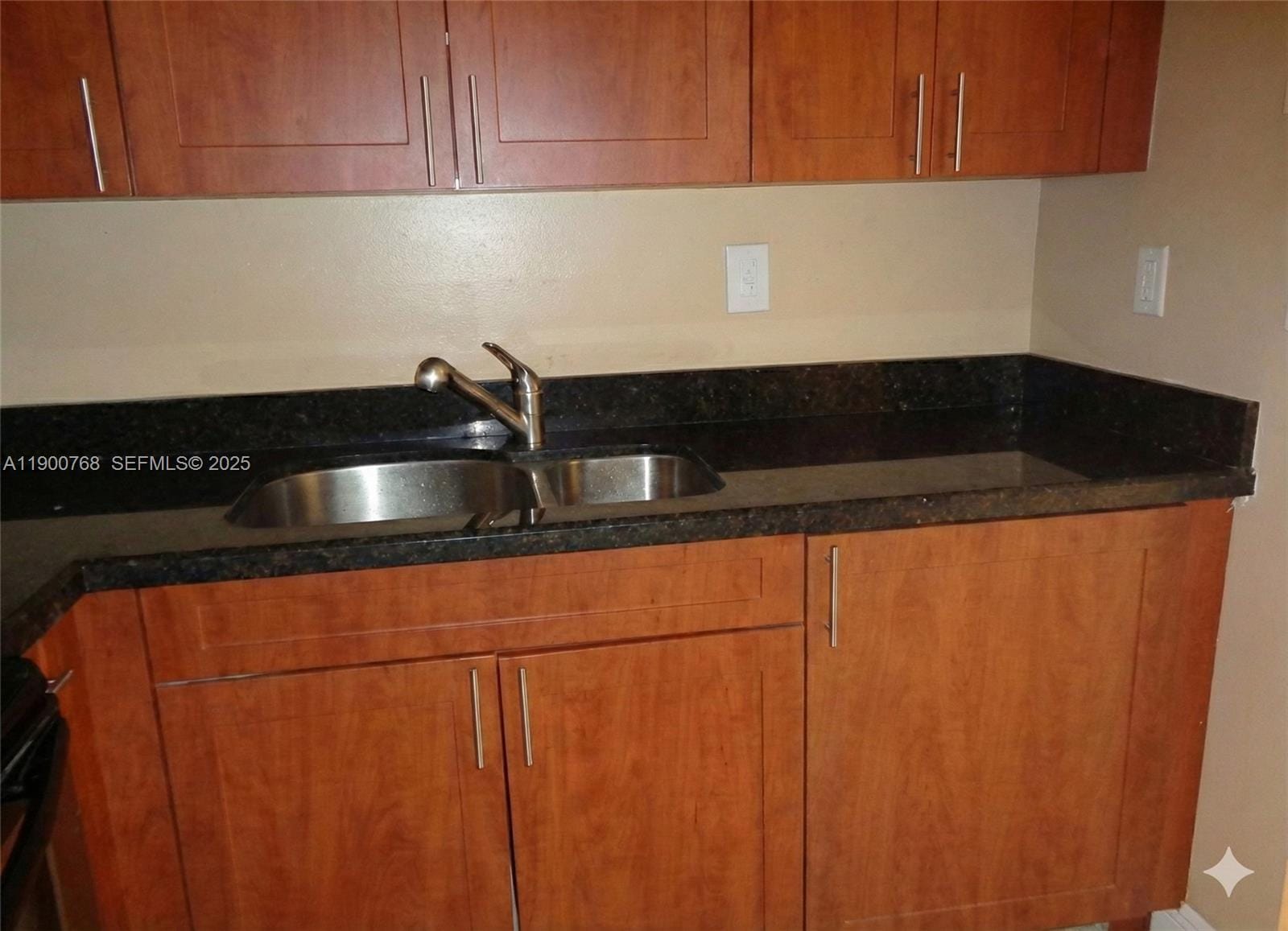 494 NW 165th St Road C-602 — photo 8