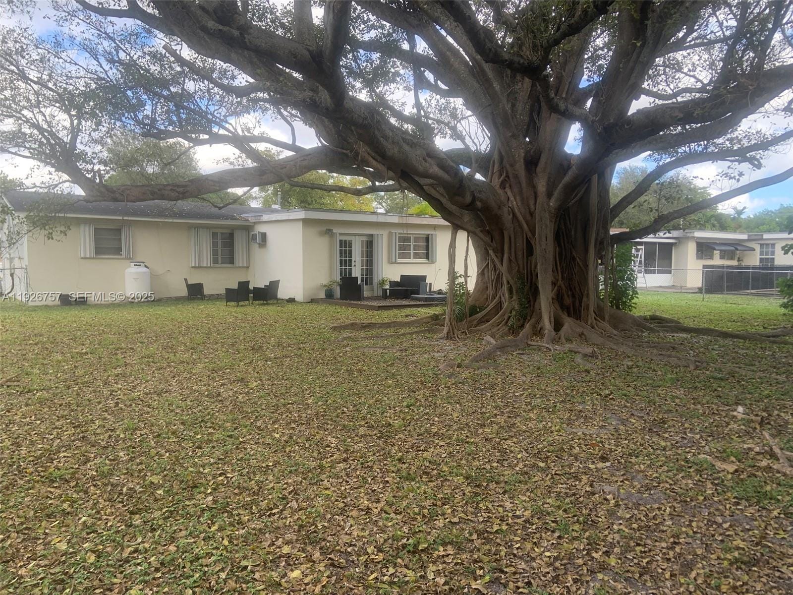 1420 North Drive, Miami, FL 33179 photo 1