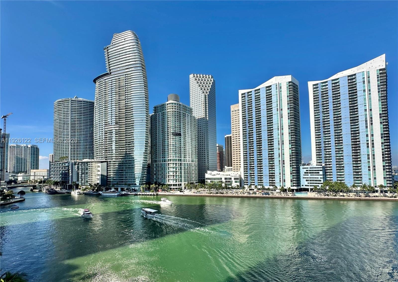 900 Brickell Key Boulevard 803, Miami, FL 33131 photo 25