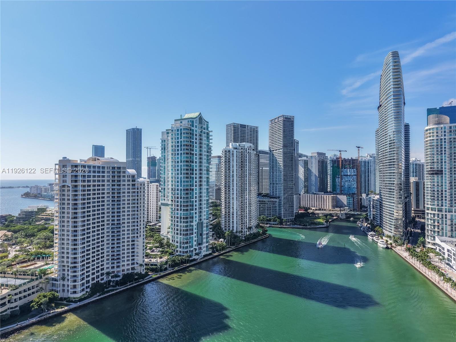 900 Brickell Key Boulevard 803, Miami, FL 33131 photo 26