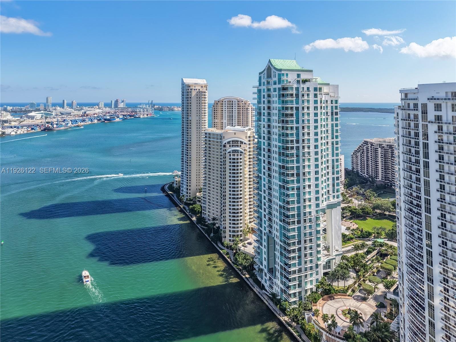 900 Brickell Key Boulevard 803, Miami, FL 33131 photo 27