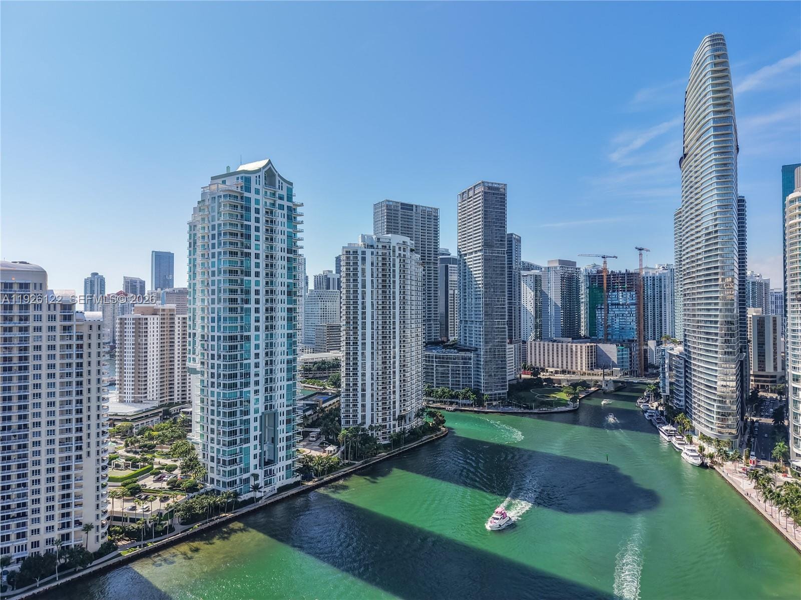 900 Brickell Key Boulevard 803, Miami, FL 33131 photo 30