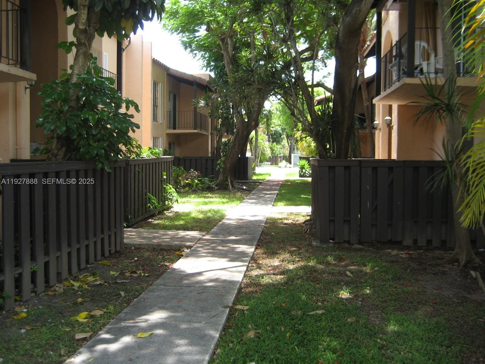 10744 N Kendall Drive M-16, Miami, FL 33176 photo 18