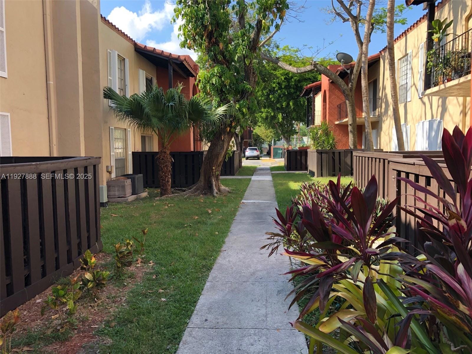 10744 N Kendall Drive M-16, Miami, FL 33176 photo 21