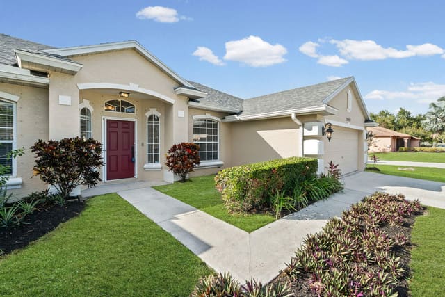 2400 SE Shipping Road, sold in Sandpiper Bay, Port St Lucie, FL
