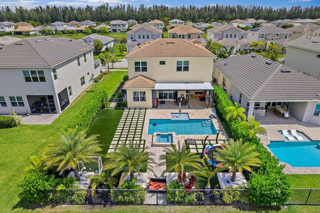 15834 Hummingbird Lane, sold in Meadows Of Westlake, Westlake, FL