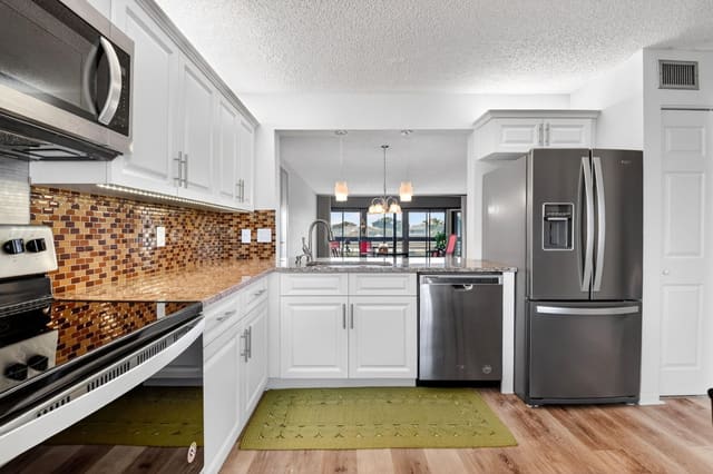 5785 Fairway Park Court 204, sold in Fairway Park Condo, Boynton Beach, FL